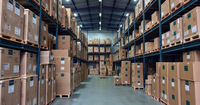 Self Storage Pre&ccedil;o: Como Economizar no Armazenamento